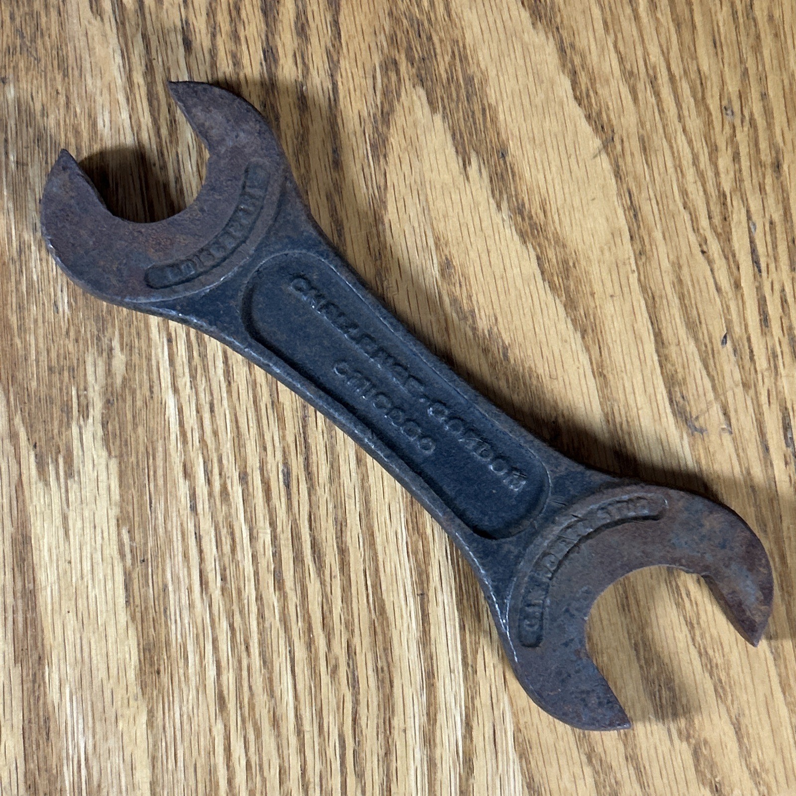 Antique Challenge Gordon Railroad Wrench Car Roller Stud Wrench Chicago