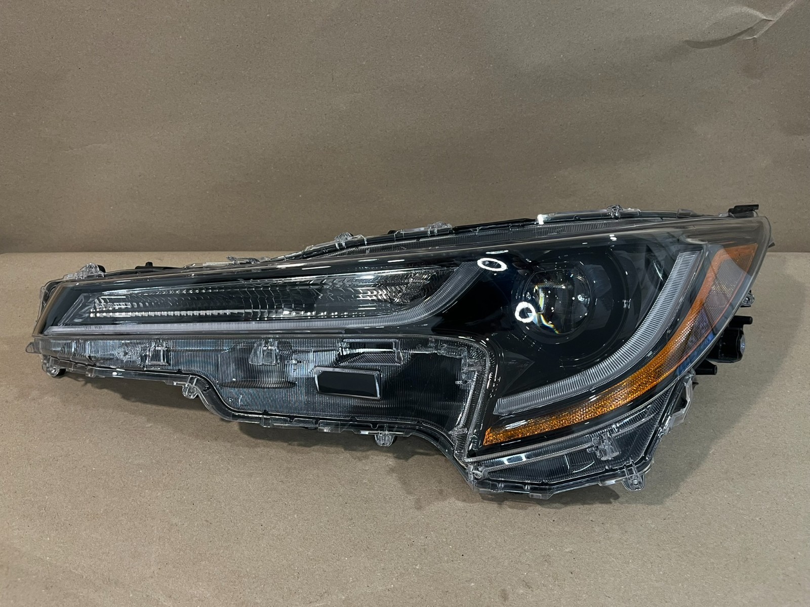 BRAND NEW 2020-2022 TOYOTA COROLLA LEFT LH DRIVER SIDE BASE LED HEADLIGHT OEM