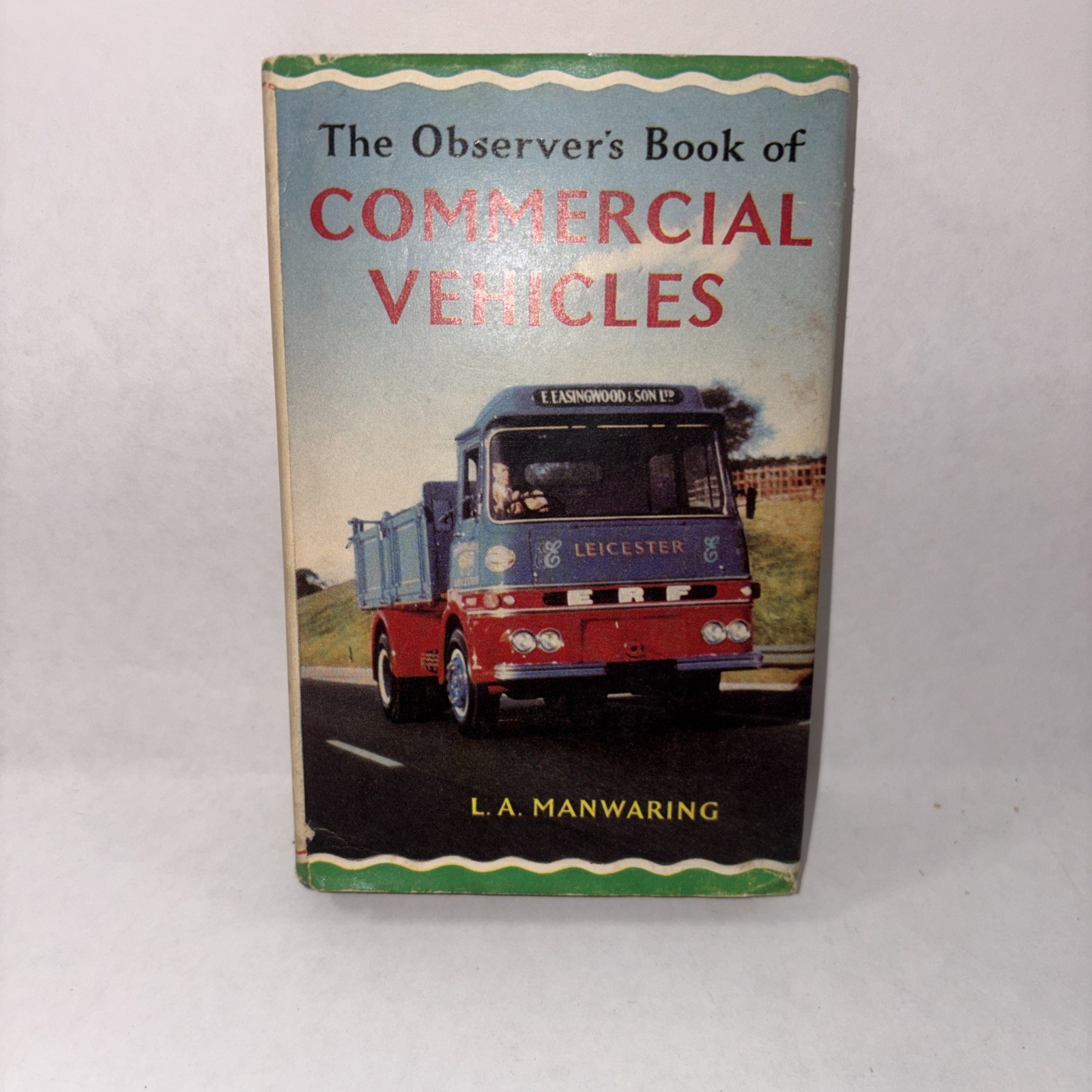 Vintage 1966 OBSERVER\'S BOOK of COMMERCIAL VEHICLES #40 Warne HCDJ Vintage 1966 OBSERVER\'S BOOK of COMMERCIAL VEHICLES #40 Warne HCDJ