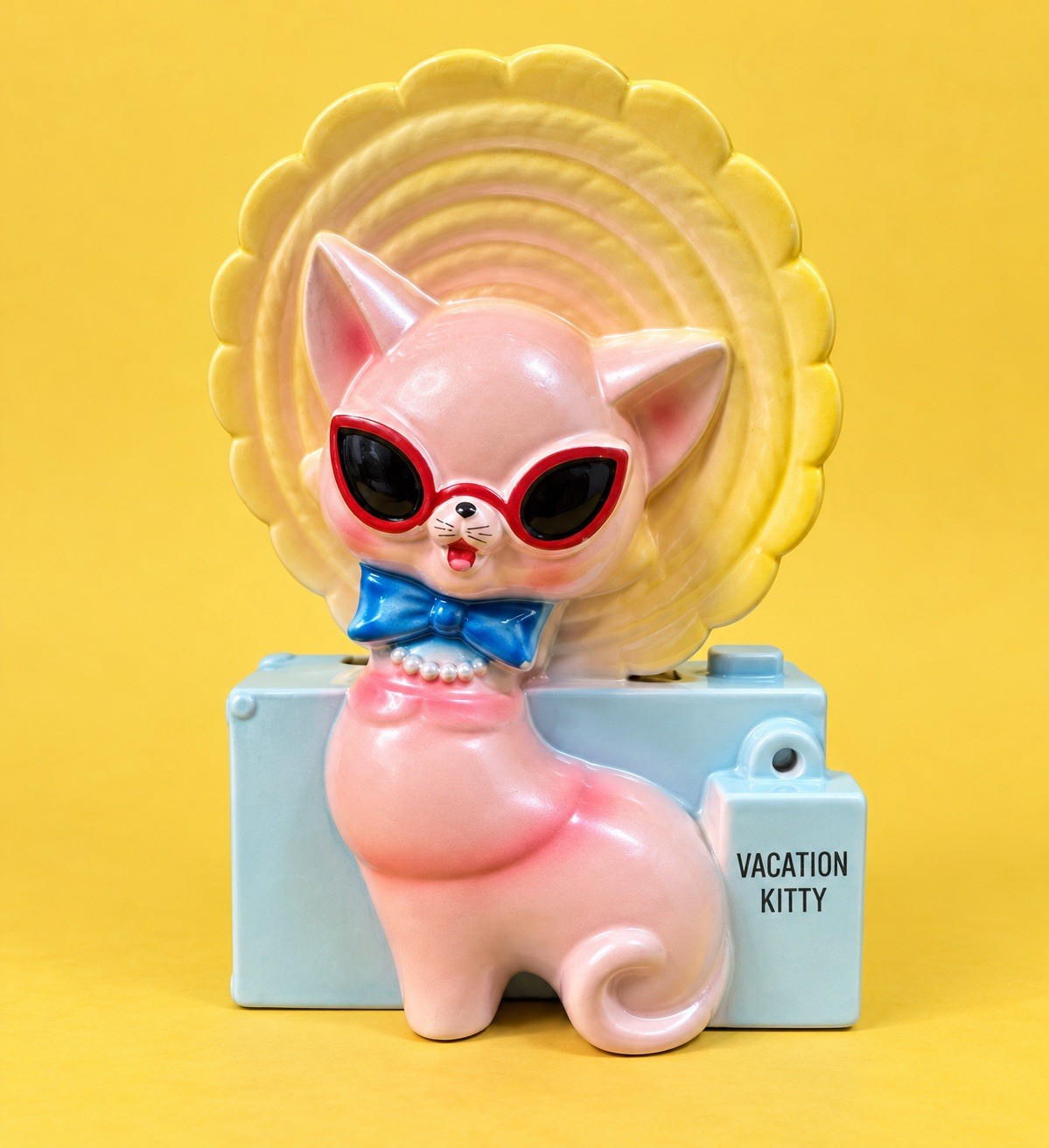 CUTE Vintage Napco Vacation Pink Kitty Cat Kitten Bank Ceramic Kitsch Figurine CUTE Vintage Napco Vacation Pink Kitty Cat Kitten Bank Ceramic Kitsch Figurine