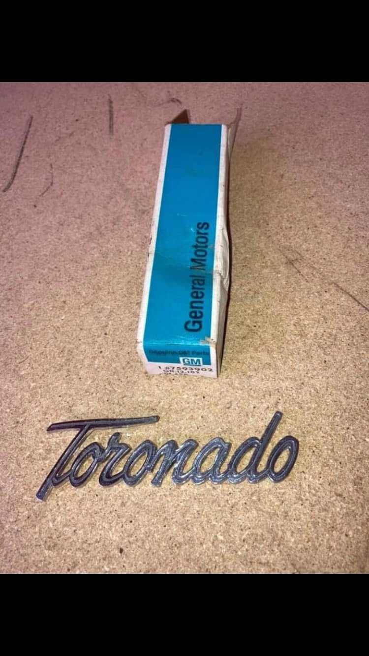 ✅ NOS 1966 1967 Oldsmobile Toronado Script emblem Olds 7593902