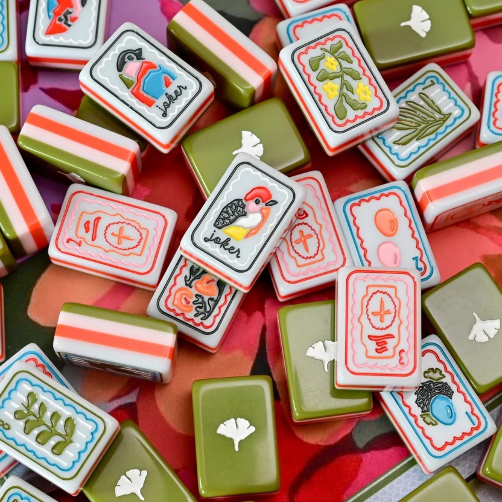 Luxury 160 tiles green American Mahjong Tiles, 4-layer acrylic engraving Tiles Luxury 160 tiles green American Mahjong Tiles, 4-layer acrylic engraving Tiles