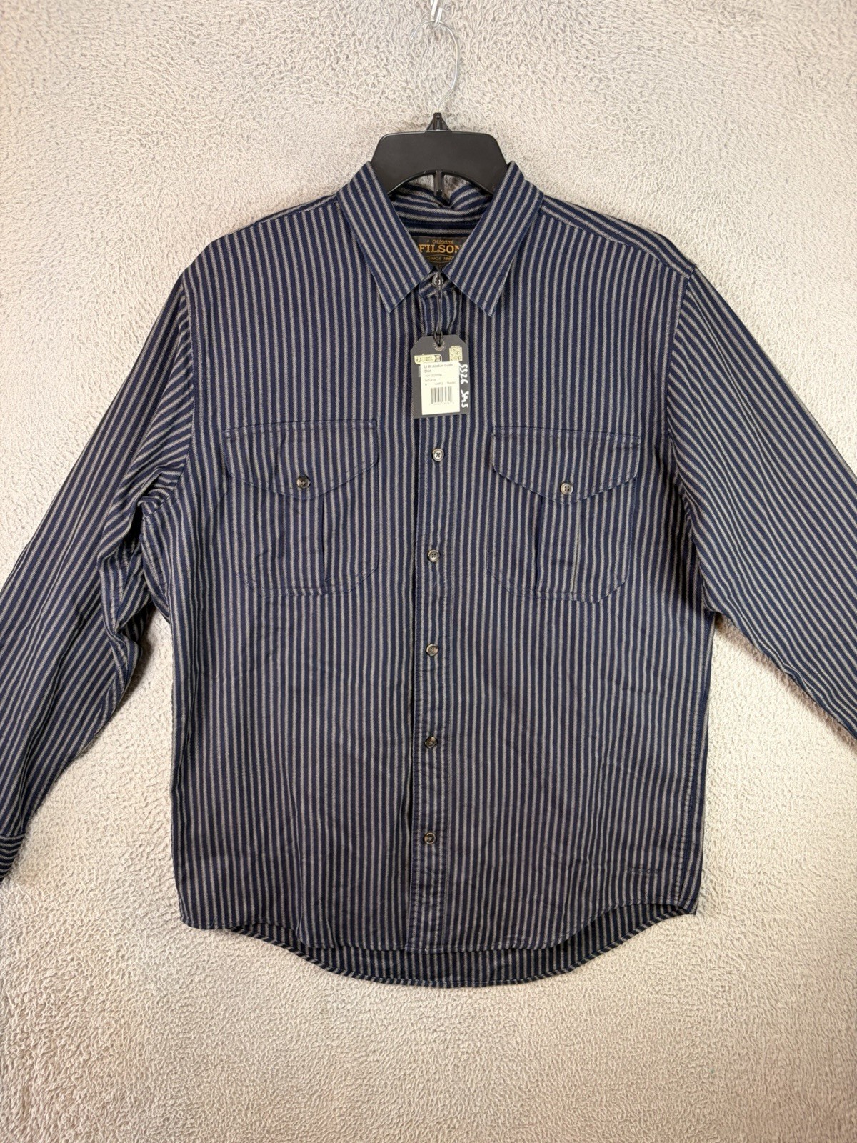 Filson Hickory Stripe Shirt Mens Medium Blue Button Up Workwear Logger NWT Filson Hickory Stripe Shirt Mens Medium Blue Button Up Workwear Logger NWT
