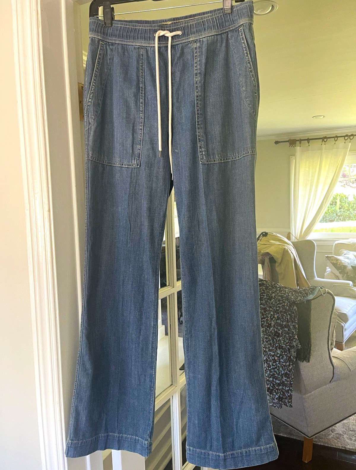 Nordstrom Women\'s Denim Jeans Medium Wash Drawstring Pockets Solid Blue nwt $139 Nordstrom Women\'s Denim Jeans Medium Wash Drawstring Pockets Solid Blue nwt $139