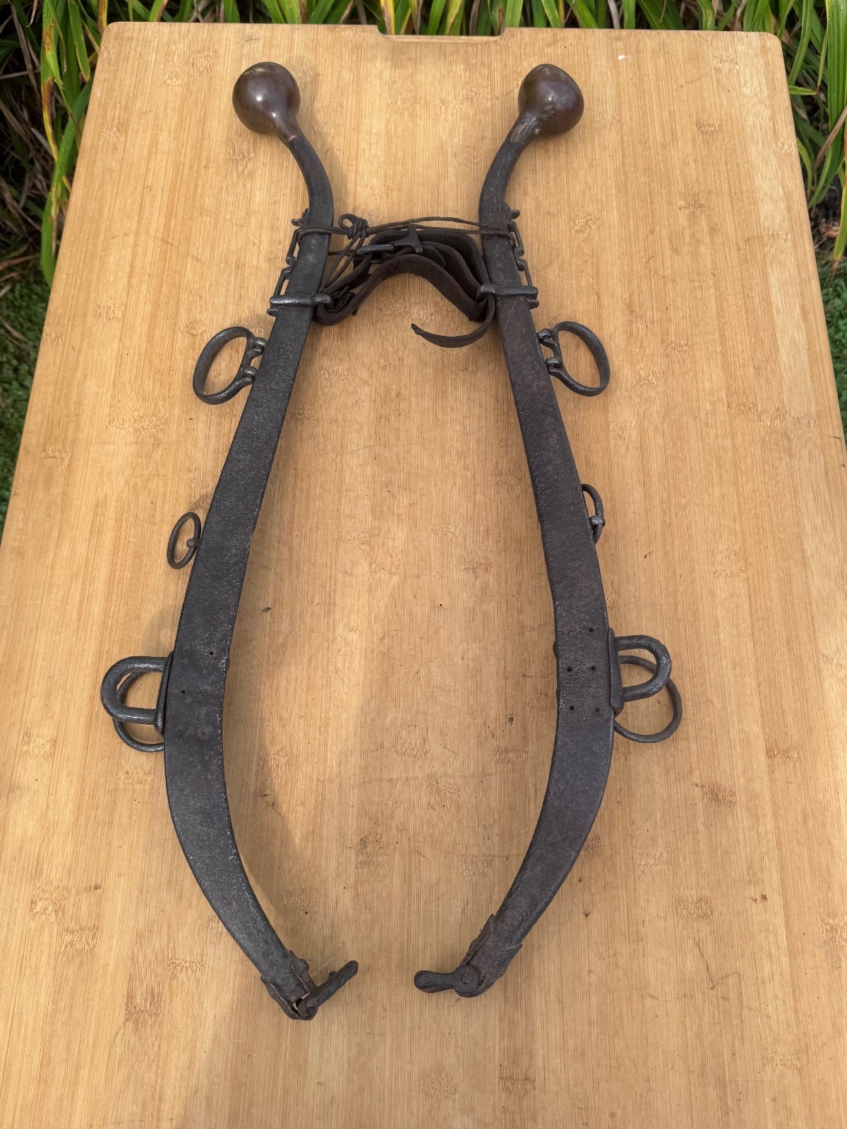 Vintage Horse Driving Metal Hames ~ Rustic Home Ranch Decorations Wall Hangers