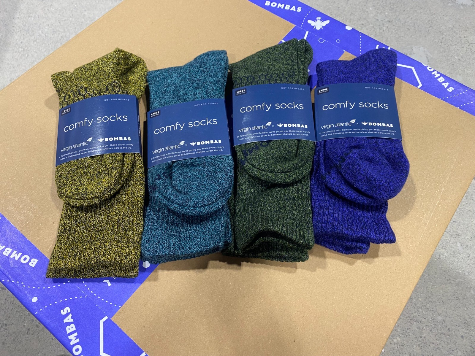 [4 Pairs] BOMBAS x Virgin Atlantic Calf Socks - Blueberry/Surf Navy/Pine/Desert 