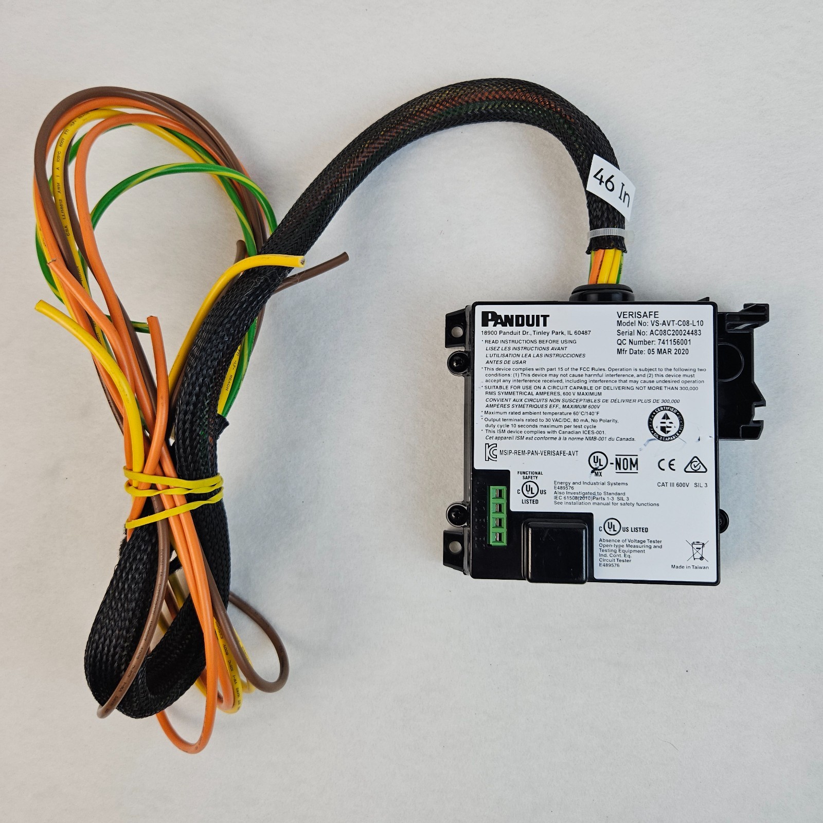 Panduit VS-AVT-C08-L10 VeriSafe Isolation Module Base w/46