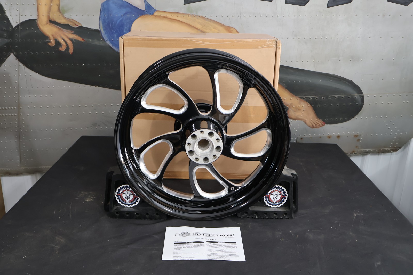 40900046 NEW OEM 2009-2025 HARLEY-DAVIDSON TOURING BLADE REAR WHEEL 18 40900046 NEW OEM 2009-2025 HARLEY-DAVIDSON TOURING BLADE REAR WHEEL 18