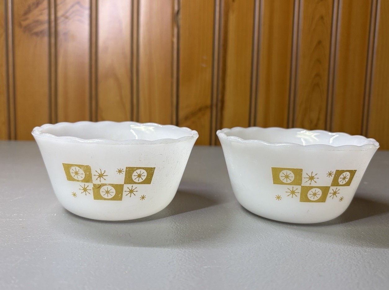 Vintage Federal Milk Glass Custard Bowl Gold Atomic Starburst  Scalloped MCM