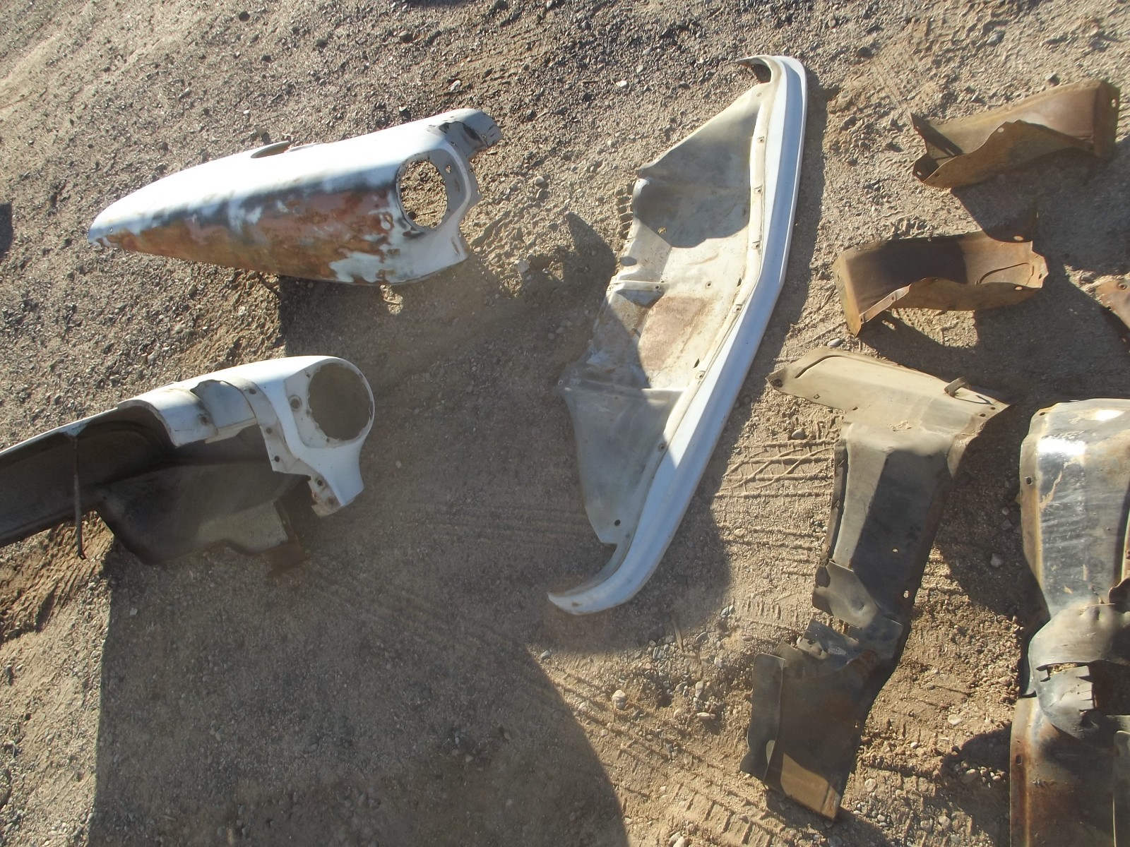 1954 CHRYSLER NEW YORKER DELUXE ORIGINAL FENDERS INNER SHEETMETAL  mopar hemi