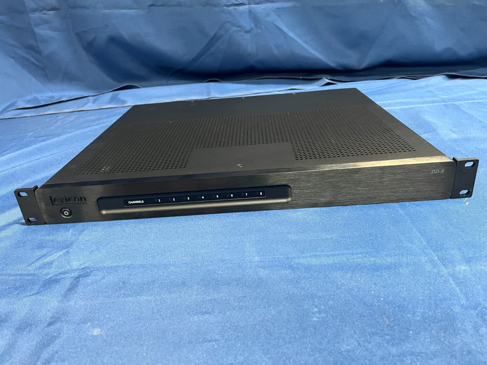 LEXICON DD-8 AUDIO MULTI-ROOM 8-CHANNEL POWERED AMPLIFIER
