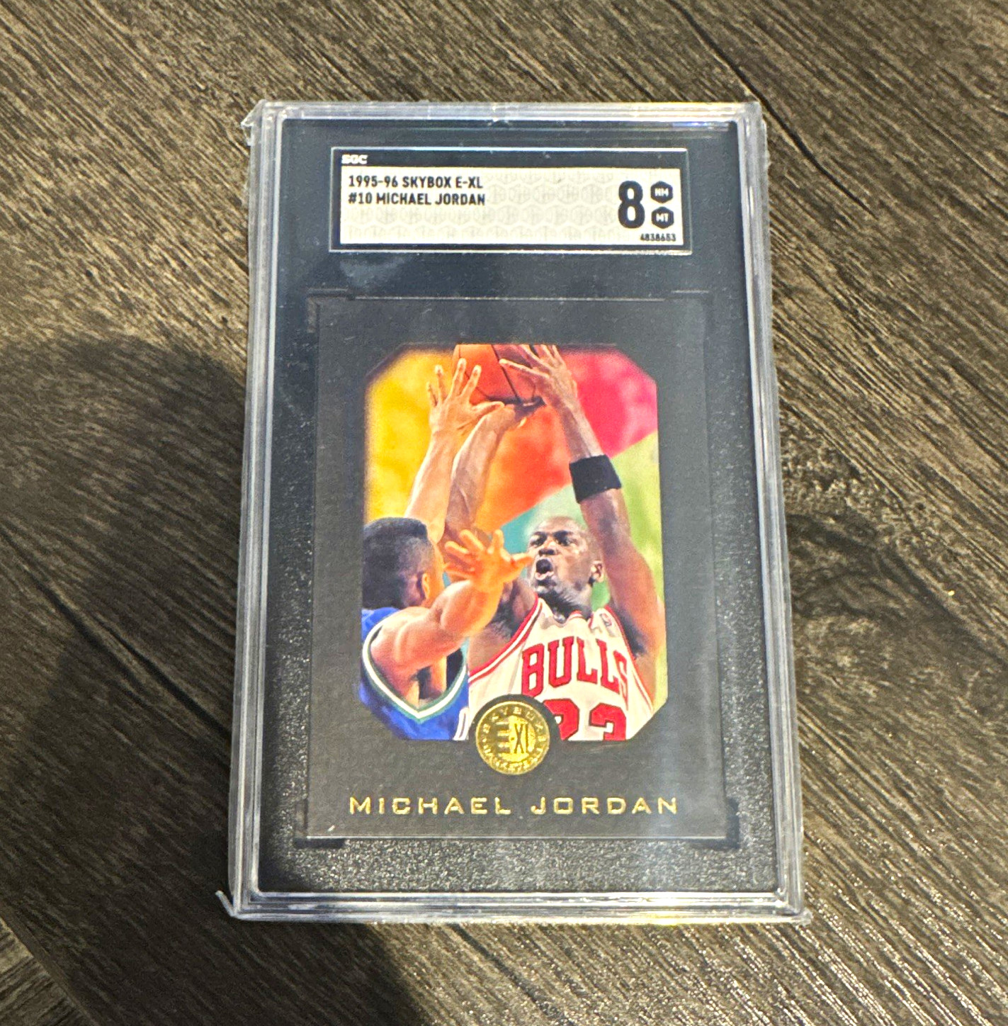 SkyBox 1995-96 E-XL Michael Jordan Chicago Bulls #10 Graded SGC 8