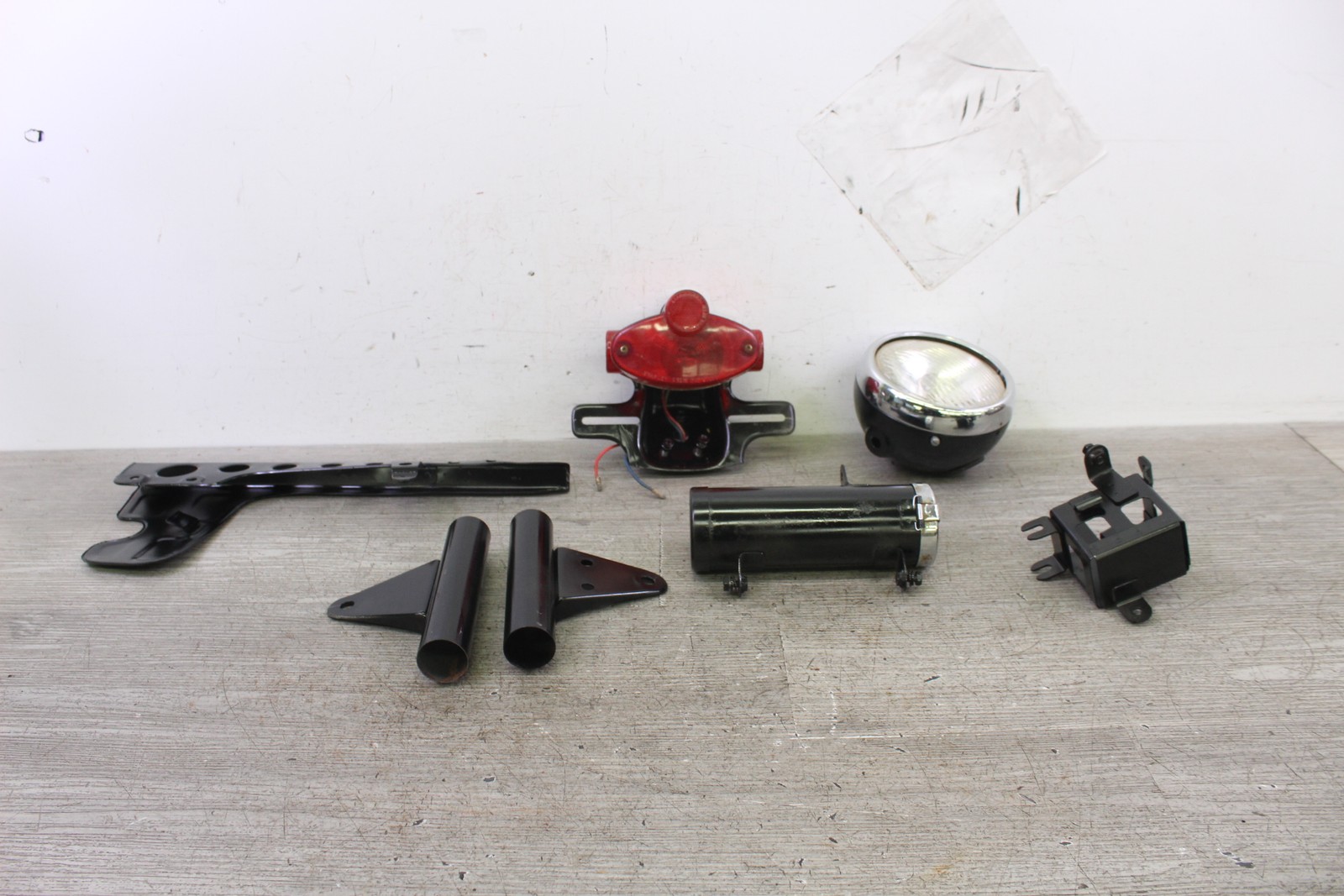 1971 KAWASAKI G4TR Headlight Tailight Chain Guard Tool Box HL Ears Battery Box