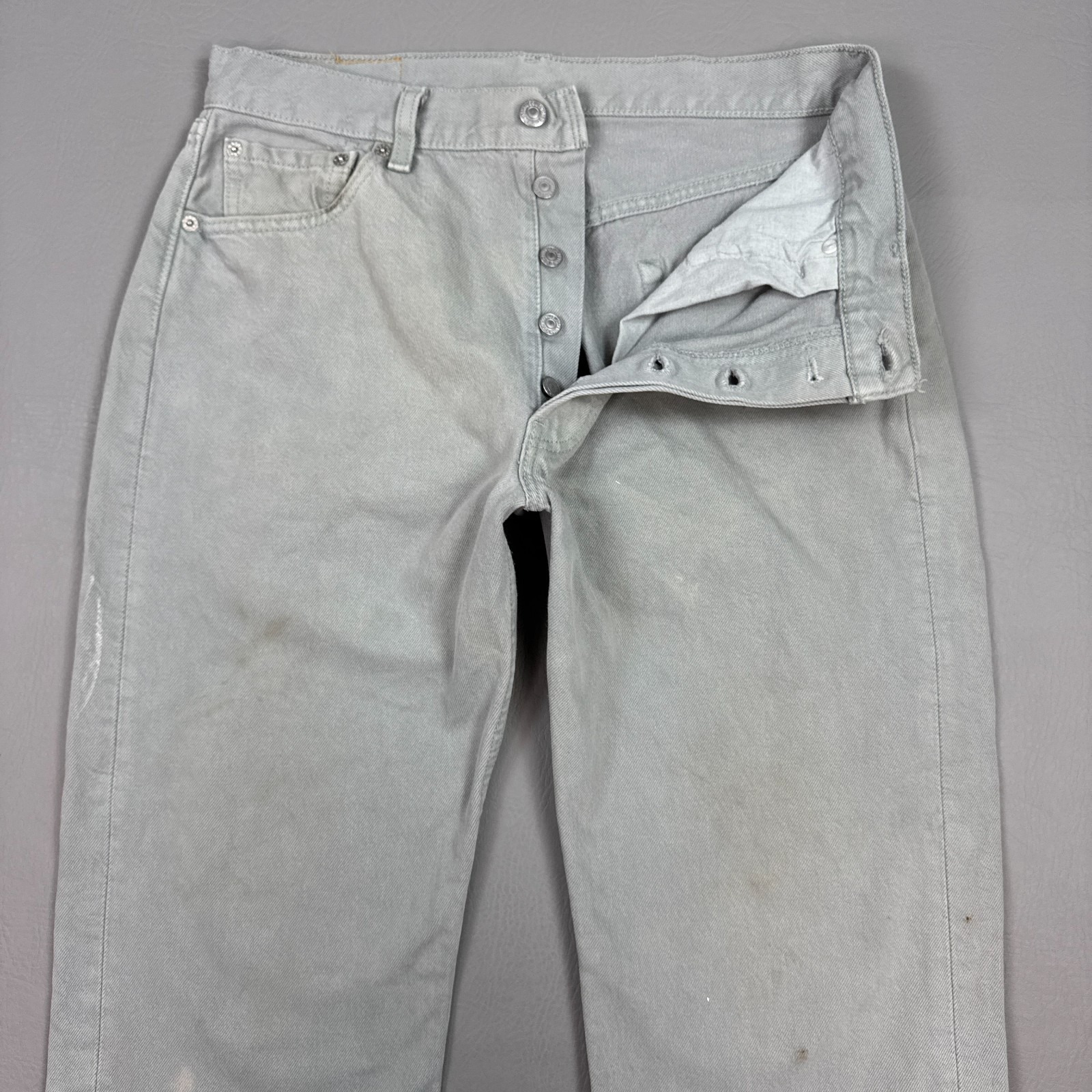 Vintage Levis 501 Jeans Mens 32x30 Gray Y2K Made USA Button Fly Denim Pants