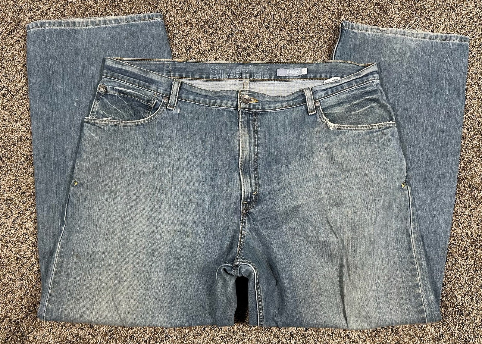Vintage Levi’s SilverTab Jeans Loose Skater Baggy Y2K 90s Men’s Sz 40x32 Vintage Levi’s SilverTab Jeans Loose Skater Baggy Y2K 90s Men’s Sz 40x32