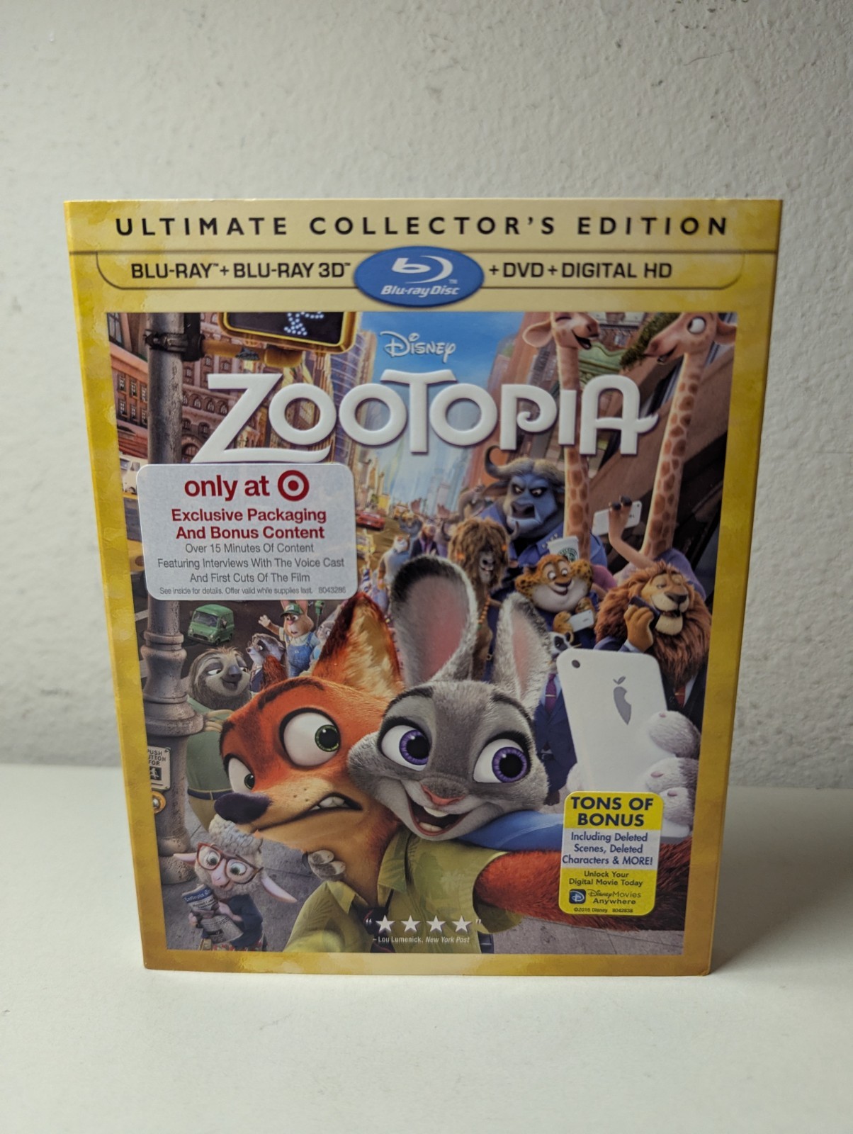 Disney Zootopia Ultimate Collector’s Target (3D + Blu-ray + DVD) w/Slipcover