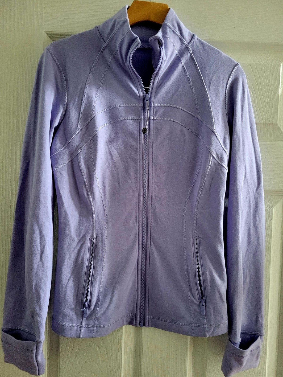 Lululemon Womens Define Jacket Luon Lilac Purple size 6 full zip Yoga Workout