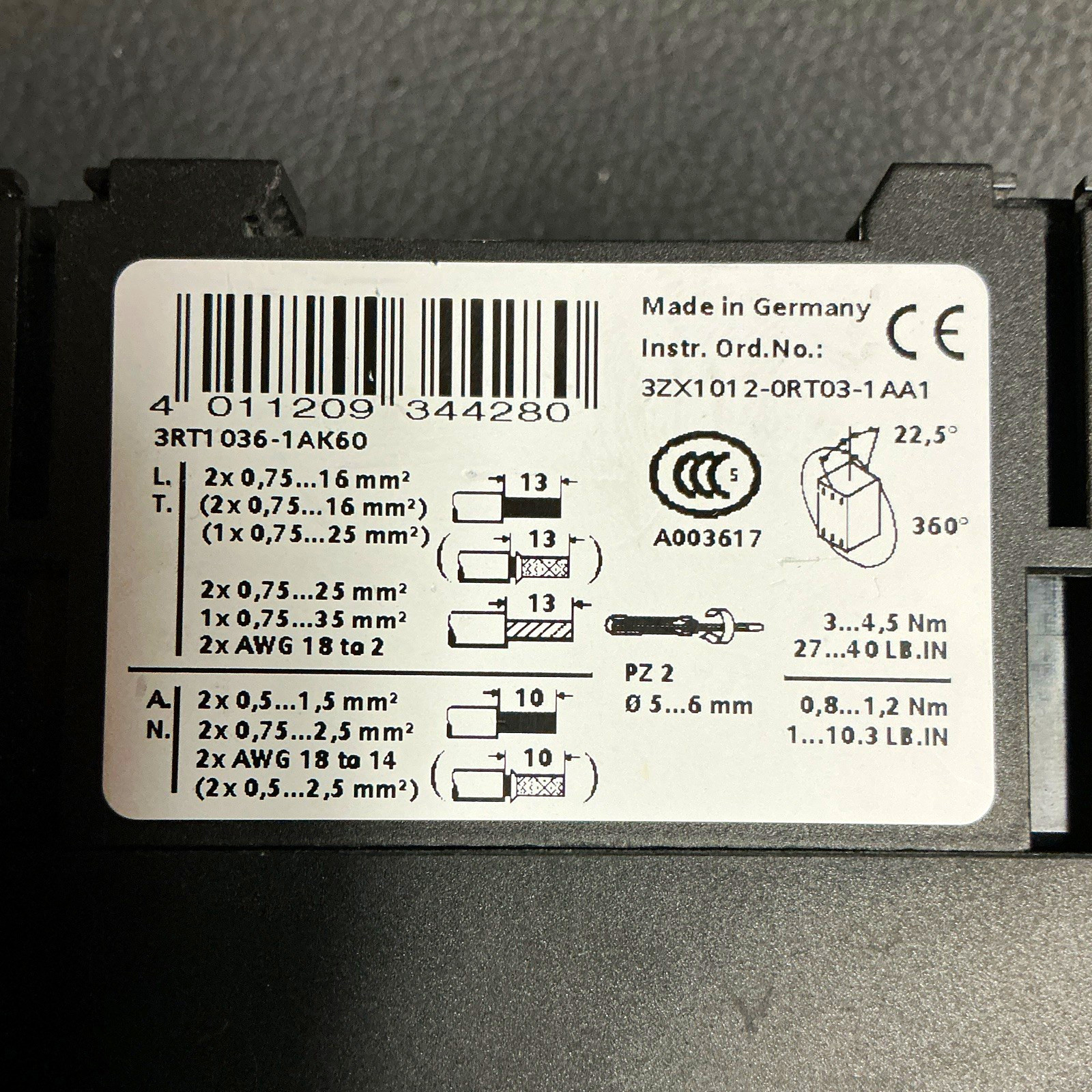 Siemens SIRIUS IEC Contactor 3RT1036-1AK60 3-Pole 230V 60A AC 3ZX1012 Siemens SIRIUS IEC Contactor 3RT1036-1AK60 3-Pole 230V 60A AC 3ZX1012