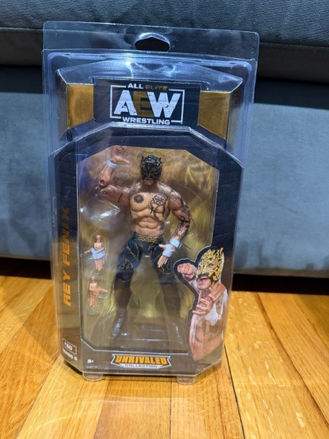 AEW Jazwares Unrivaled Series 6 #50 Rey Fenix Ringside Defender WWE AEW Jazwares Unrivaled Series 6 #50 Rey Fenix Ringside Defender WWE
