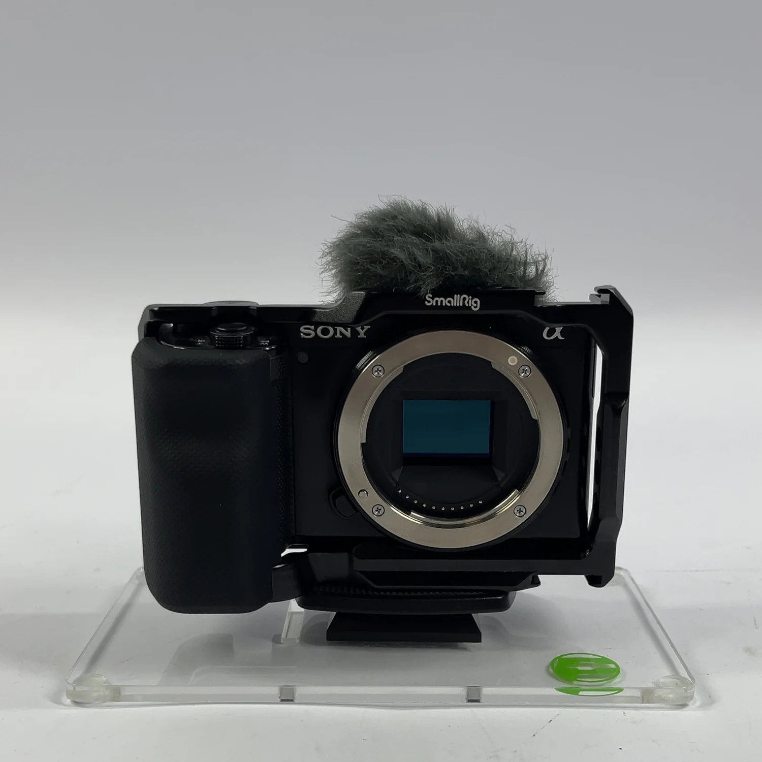 Sony ZV-E10 24.4MP Mirrorless Digital Camera 7920 Shutter Count