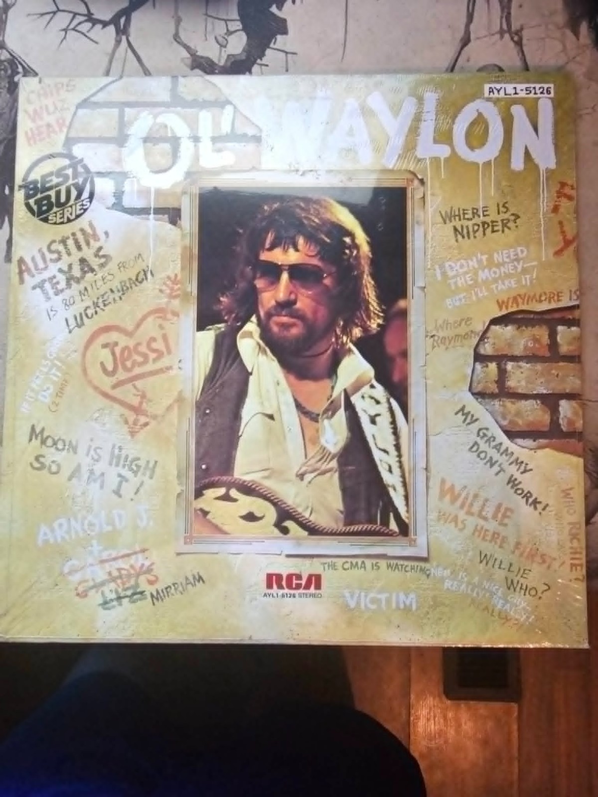 Waylon Jennings – Ol' Waylon 1977 RCA AFL1-2317 Vinyl LP RCA Excellent SEALED Waylon Jennings – Ol' Waylon 1977 RCA AFL1-2317 Vinyl LP RCA Excellent SEALED