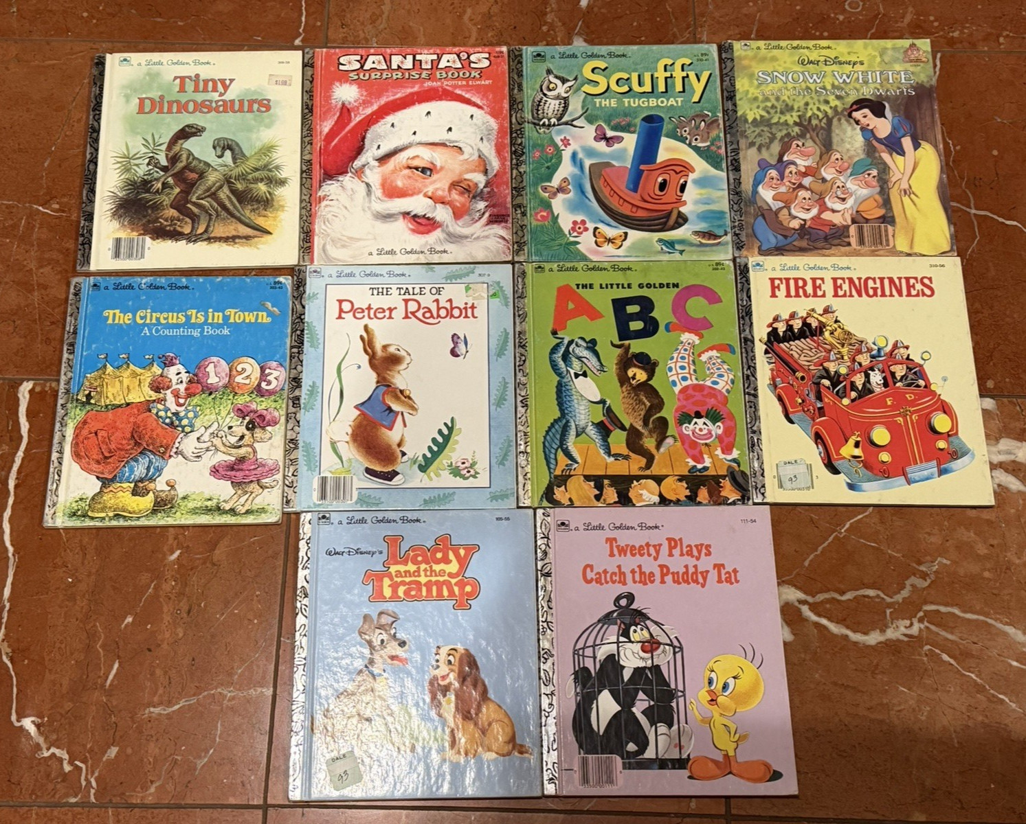 LITTLE GOLDEN BOOKS SCUFFY SNOW WHITE PETER RABBIT SANTA LADY & TRAMP CIRCUS LOT