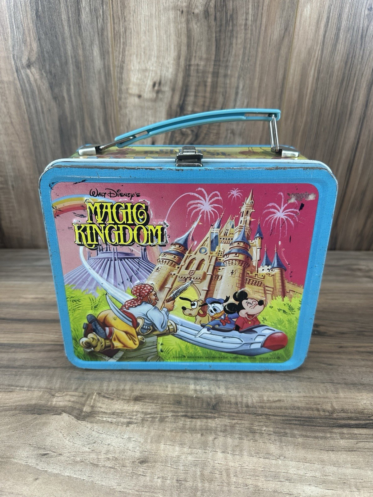 Vintage 1979 Walt Disney World Magic Kingdom Metal Lunchbox Aladdin Vintage 1979 Walt Disney World Magic Kingdom Metal Lunchbox Aladdin