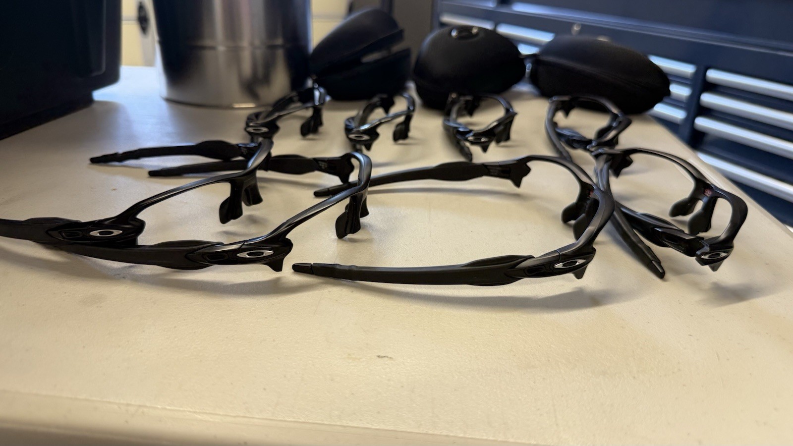 Oakley Flak 2.0 XL Sunglasses Matte Black Frames