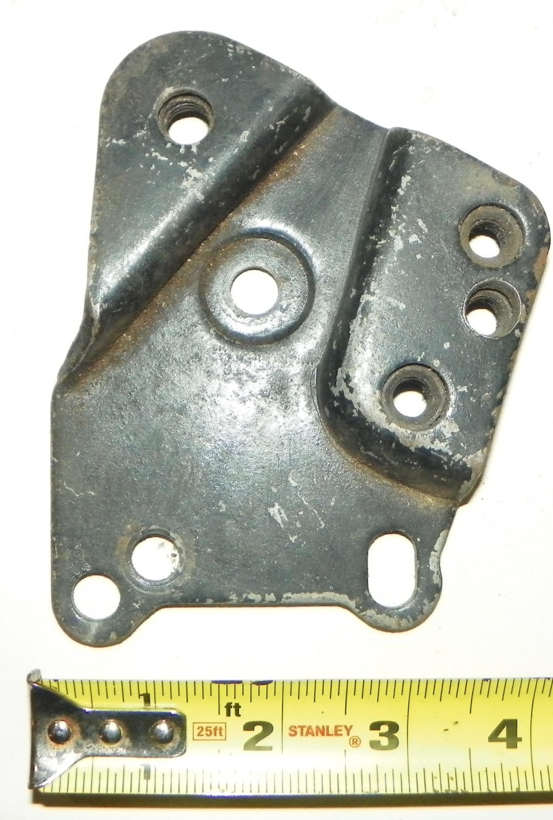 ORIGINAL 70 71 72 CUTLASS 442 GTO HURST 4 SPEED SHIFTER MOUNT BRACKET