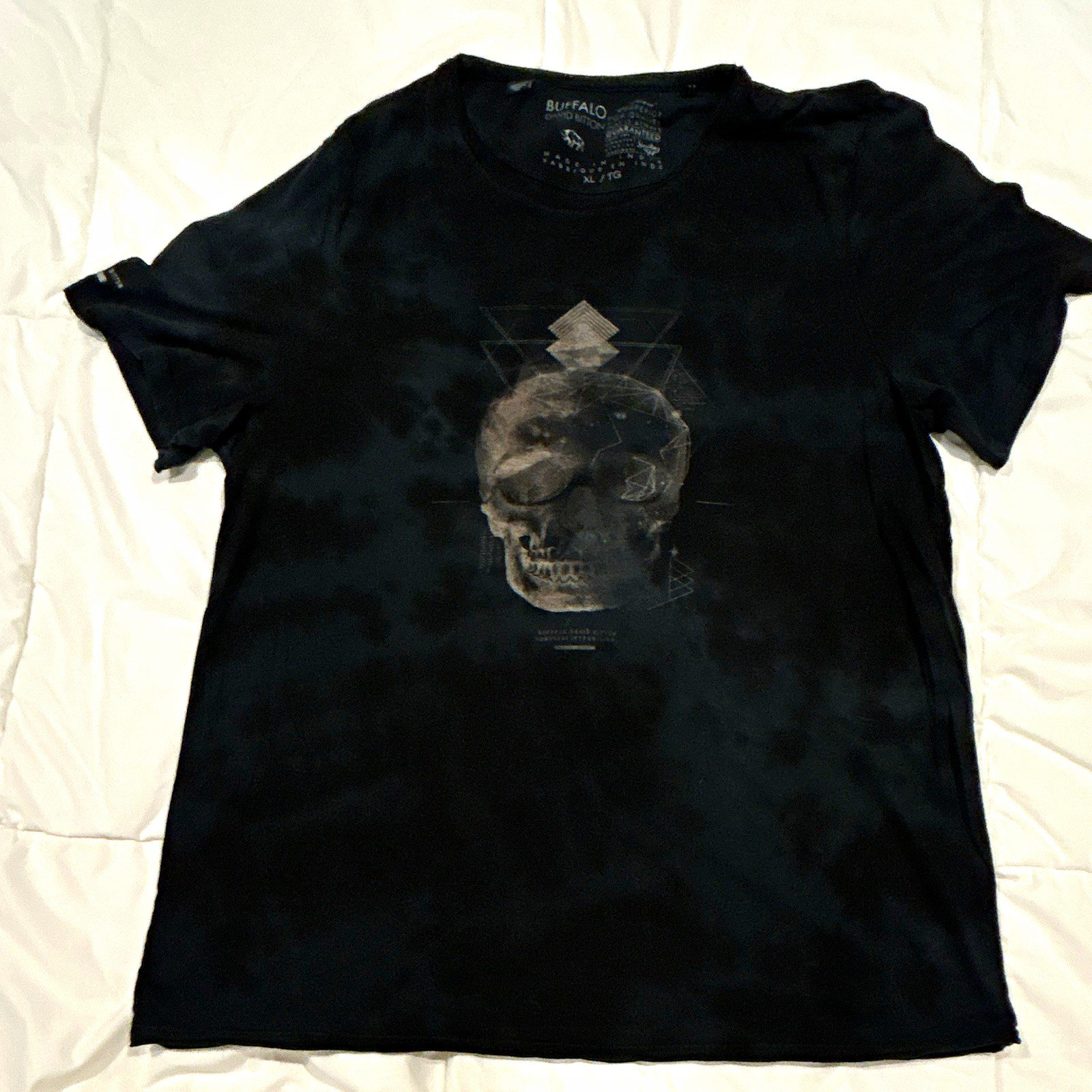 Buffalo David Bitton Men\'s Black Skull Graphic Print Crew Neck Tee XL