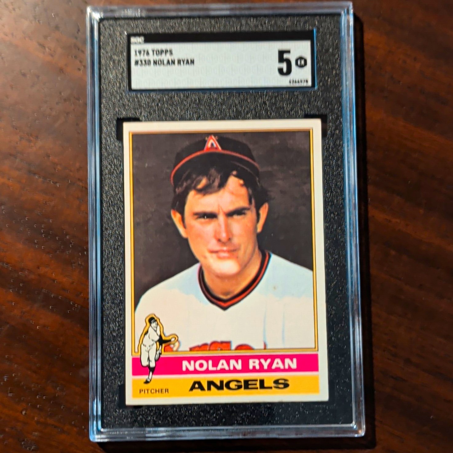 Topps 1976 Nolan Ryan #330 California Angels SGC 5 Graded Baseball Card Topps 1976 Nolan Ryan #330 California Angels SGC 5 Graded Baseball Card