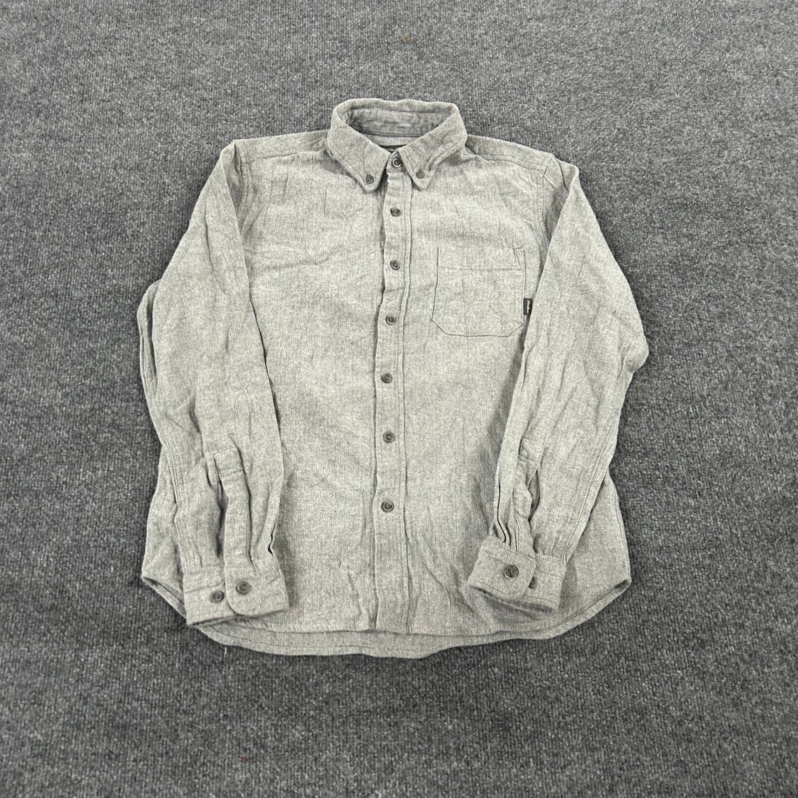 Eddie Bauer Shirt Mens Size M Grey Herringbone Long Sleeve Stretch EM32LW202 Eddie Bauer Shirt Mens Size M Grey Herringbone Long Sleeve Stretch EM32LW202