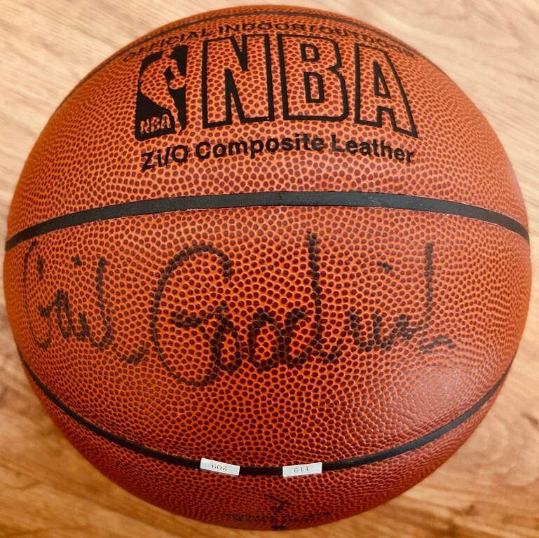 Gail Goodrich autograph signed Spalding NBA full size basketball JSA Lakers UCLA Gail Goodrich autograph signed Spalding NBA full size basketball JSA Lakers UCLA