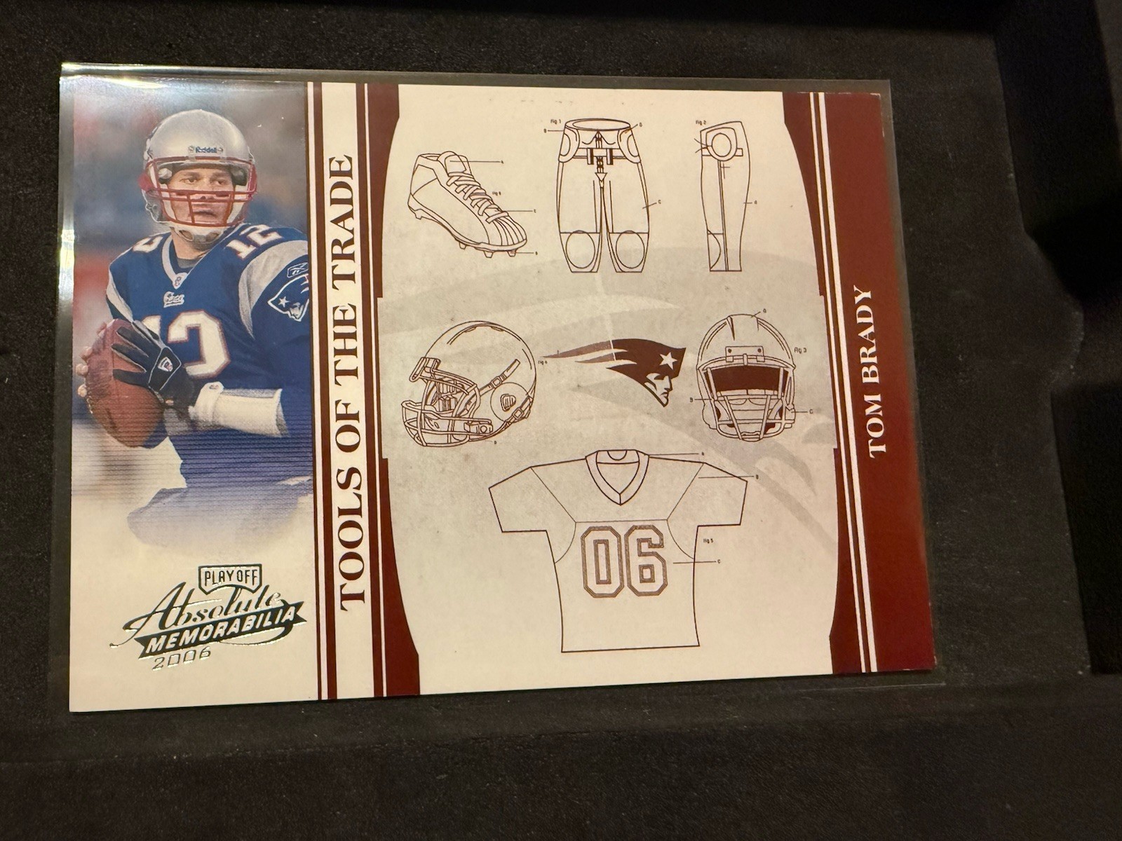 2006 Playoff Absolute Tom Brady #TOT-137 Tools of the Trade /100 Patriots 2006 Playoff Absolute Tom Brady #TOT-137 Tools of the Trade /100 Patriots