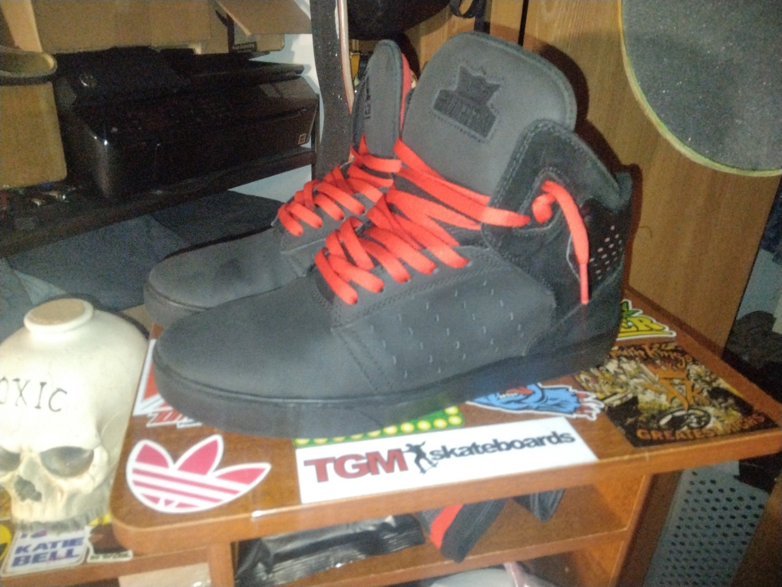 Vintage Supra Atom Red/Black High Top- 12 Rare Great condition Vintage Supra Atom Red/Black High Top- 12 Rare Great condition