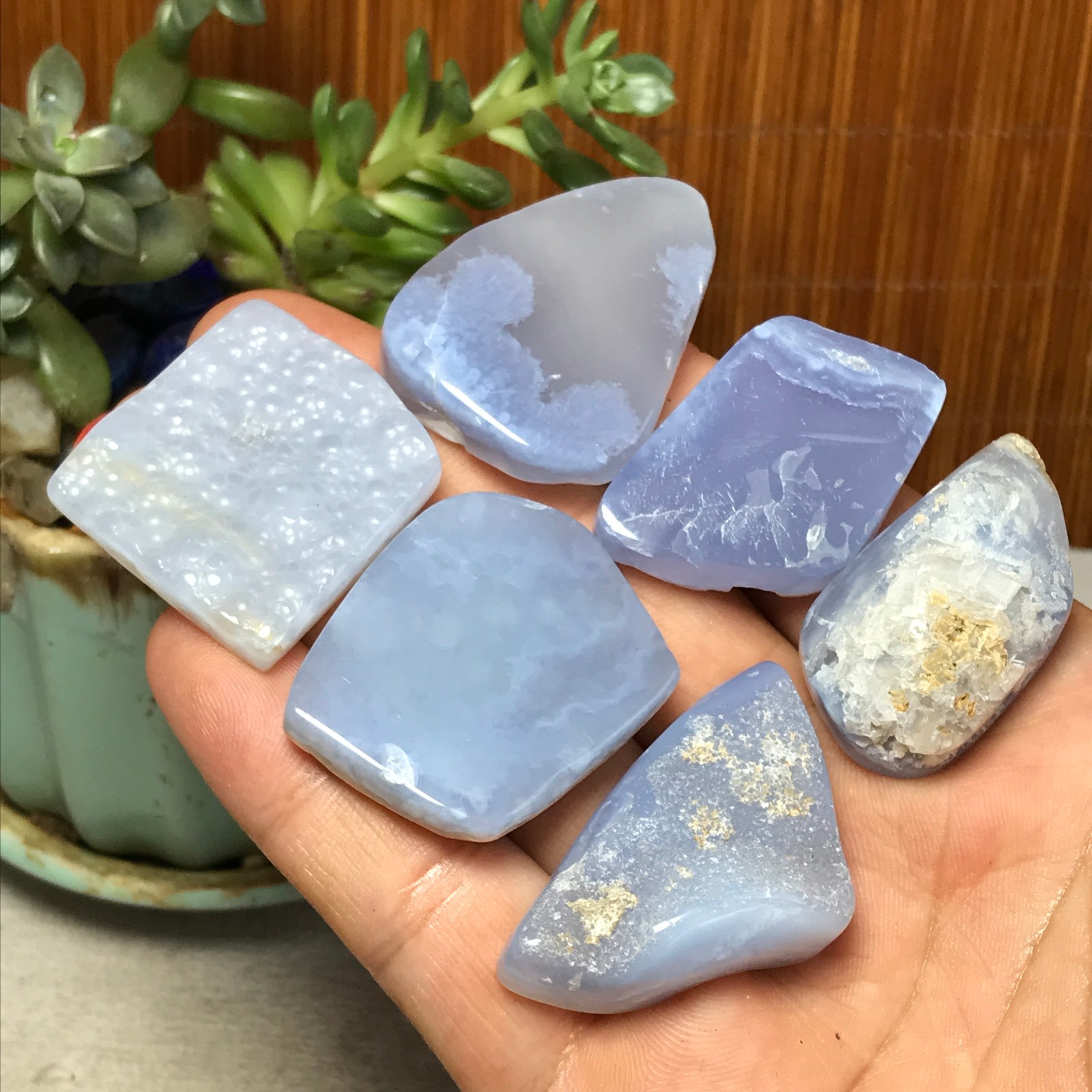 Natural Blue Chalcedony Agate Tumbled Palm Stone Crystal Reiki Specimen A7573