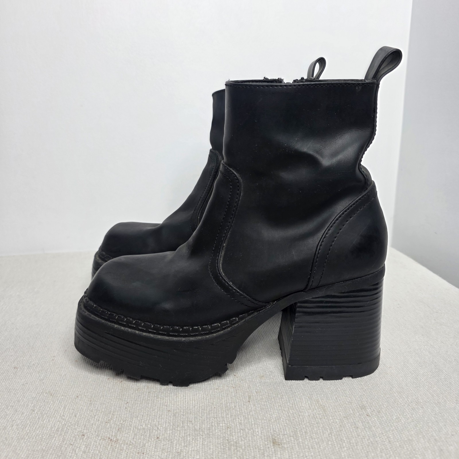Vintage Lower East Side Black Chunky Boots Size 7 Y2K Vintage Lower East Side Black Chunky Boots Size 7 Y2K