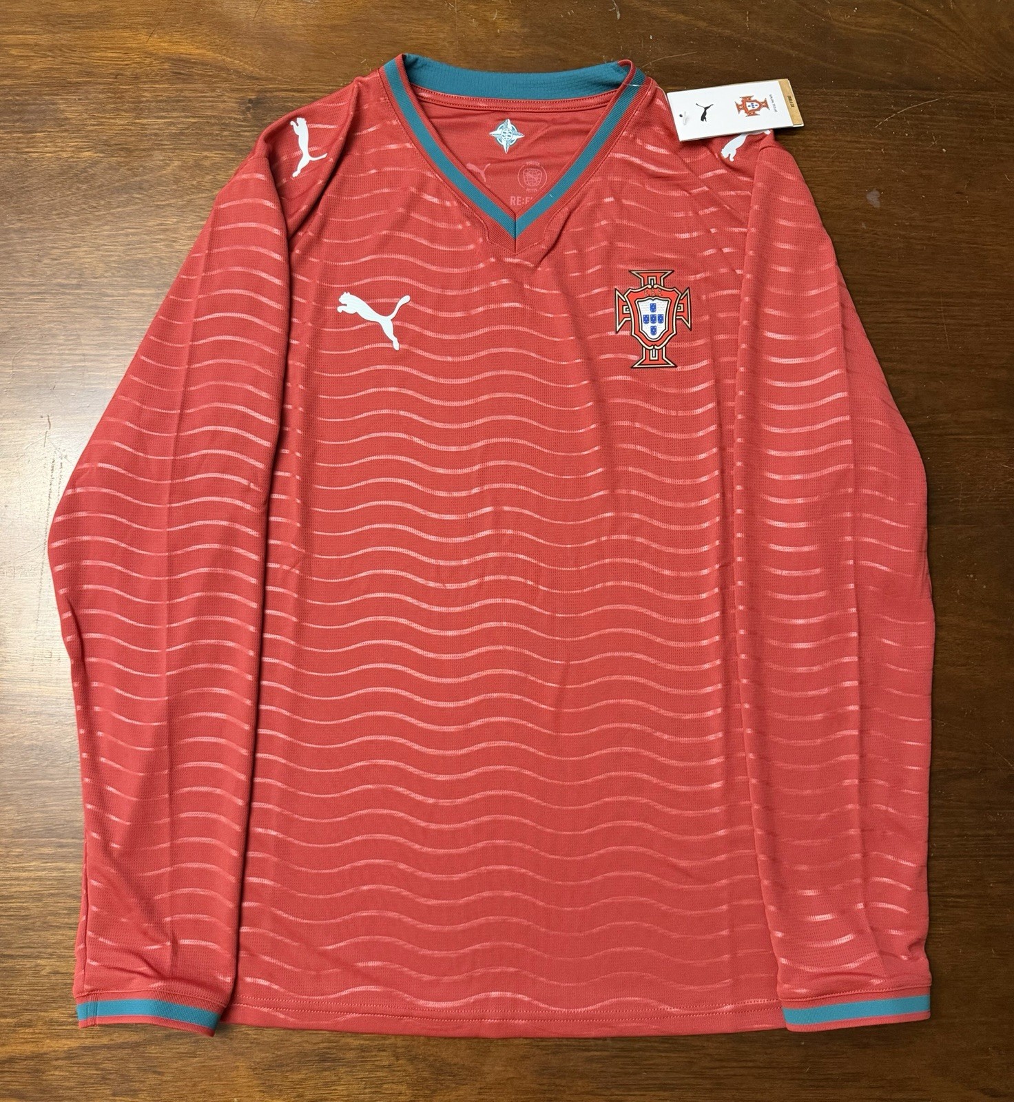 NWT Puma Portugal Home 2026 Long Sleeve Shirt Jersey Medium