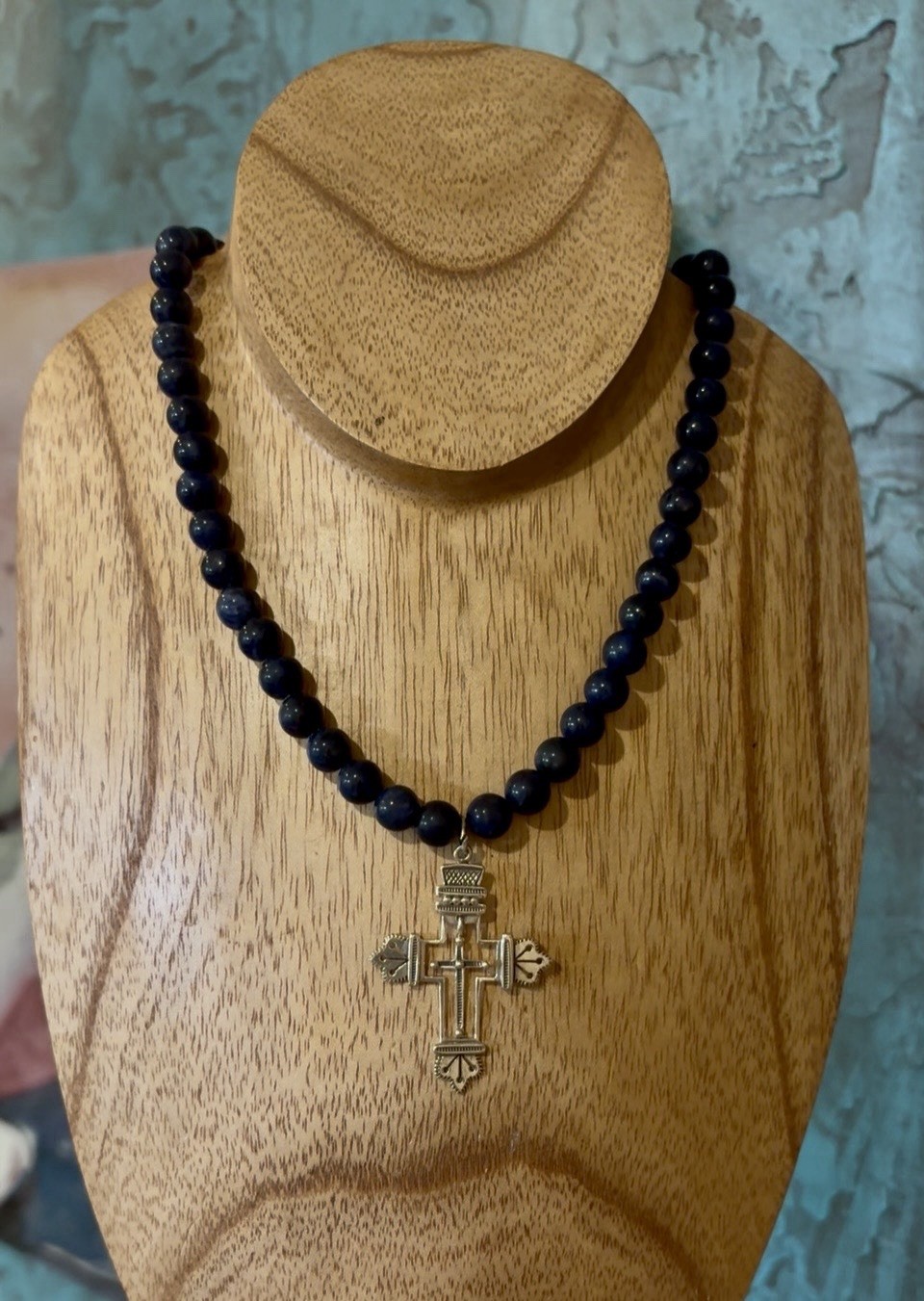 Vintage Navajo Michael Thompson Unsigned 925 Cross on Beaded Sodalite Necklace