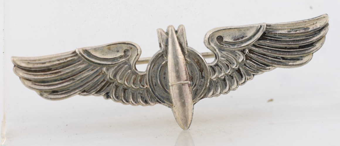WW2 'BALFOUR' STERLING SILVER 925 US BOMBER BOMBARDIER WINGS PIN, 2