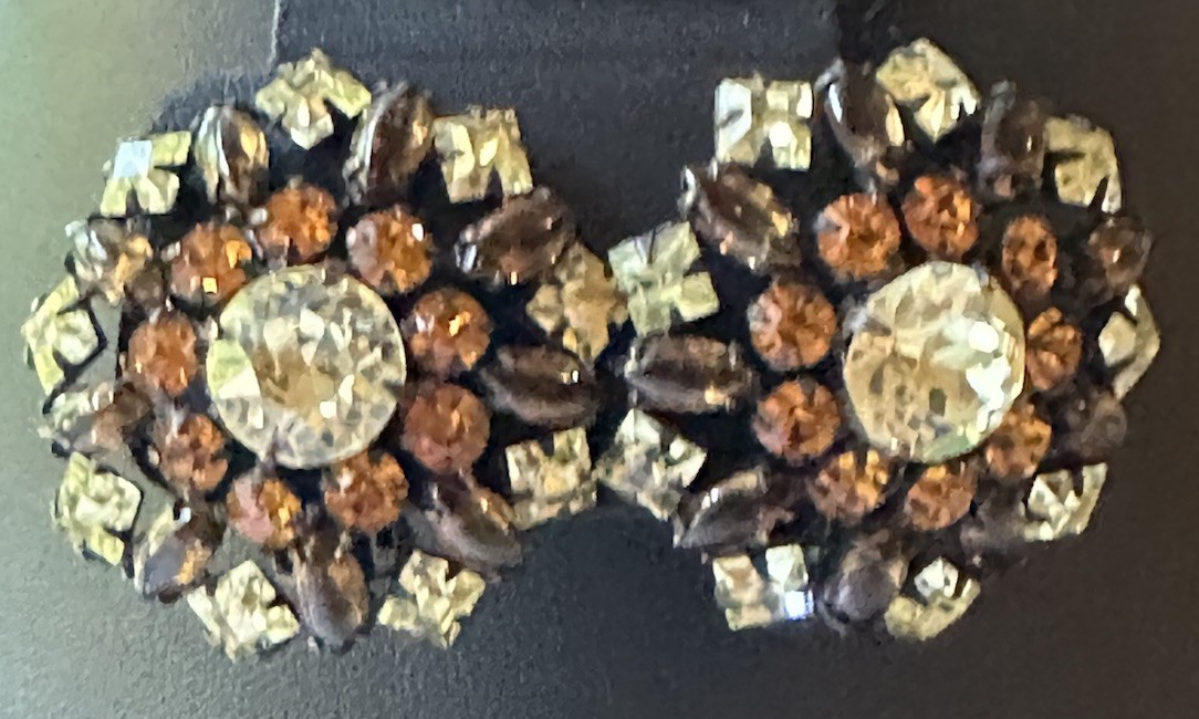 Vintage SCHREINER Signed Rhinestone Clip Earrings Amber Brown Champagne Large