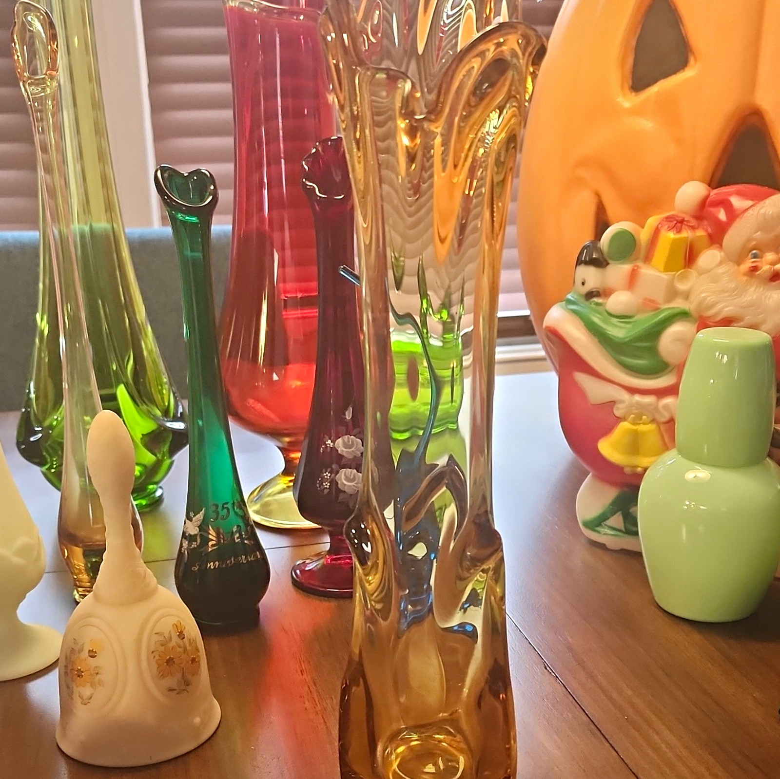 Vintage Amber Viking Tundra Vase 15 3/4 Vintage Amber Viking Tundra Vase 15 3/4