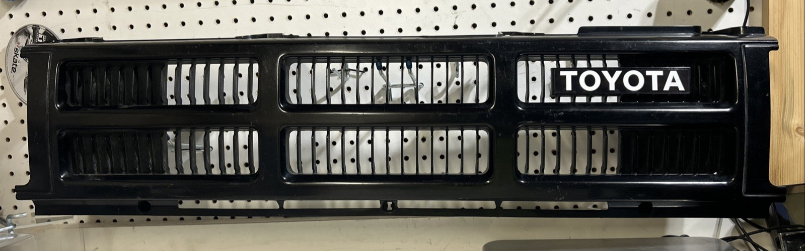 1984-1986 Toyota Truck 4WD Grill, OEM Toyota Original, Very nice
