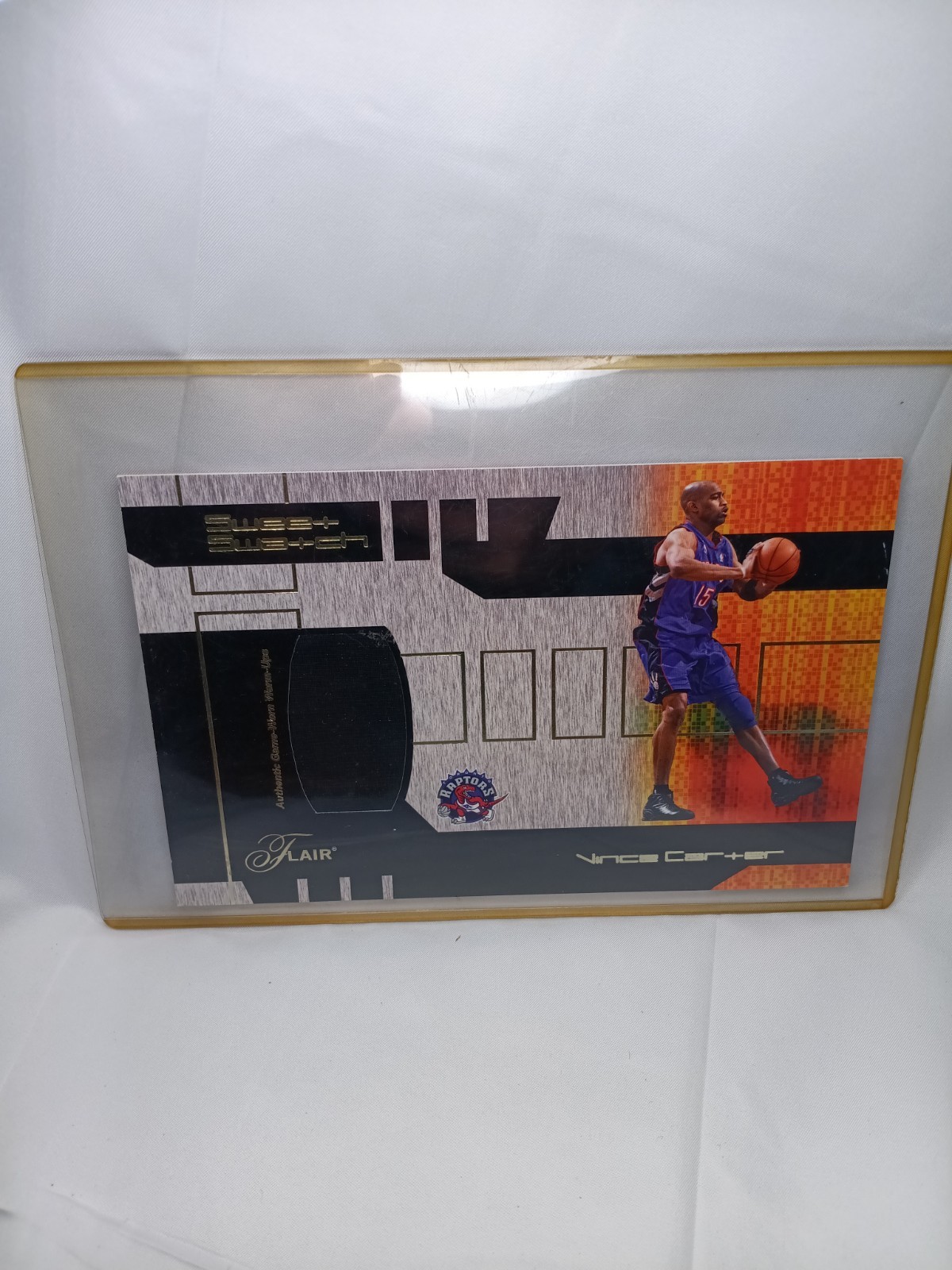 Vince Carter 2002-03 Flair Sweet Swatch Game Worn Jersey Jumbo Box Topper170/975 Vince Carter 2002-03 Flair Sweet Swatch Game Worn Jersey Jumbo Box Topper170/975