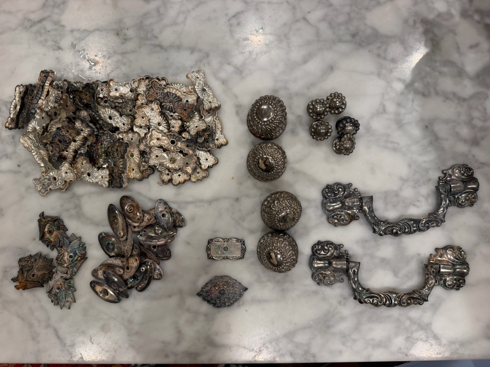 Antique Vintage Victorian Casket Thumbscrews And Escutcheons