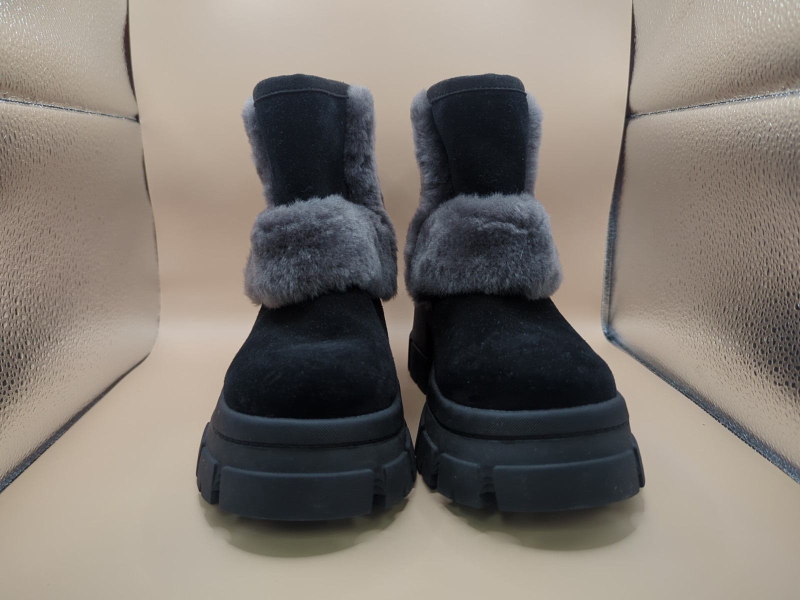 NEW UGG Brooklyn Sunburst Women\'s US Size 7