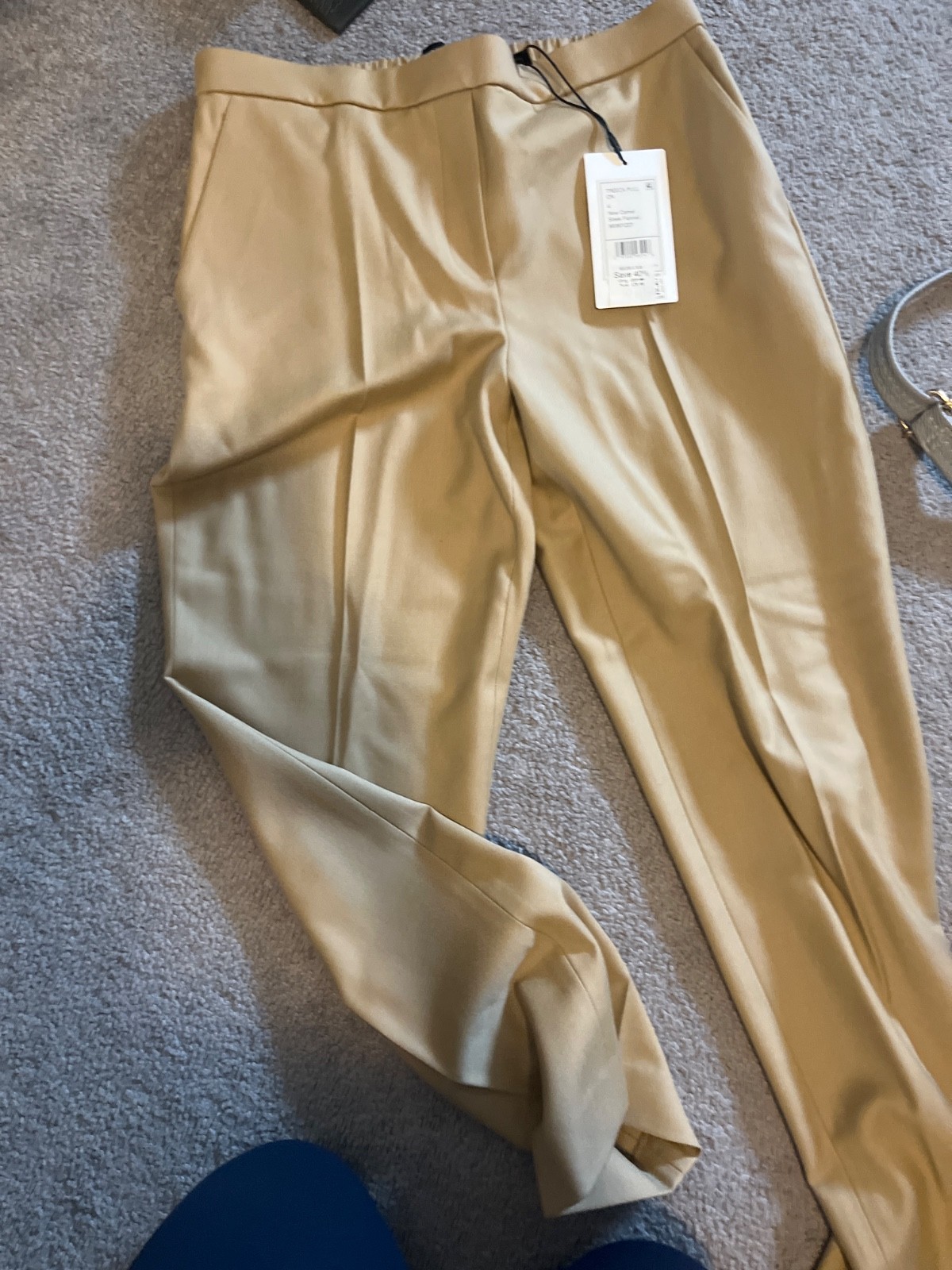 Theory Trecca pull on - new camel flannel size 4