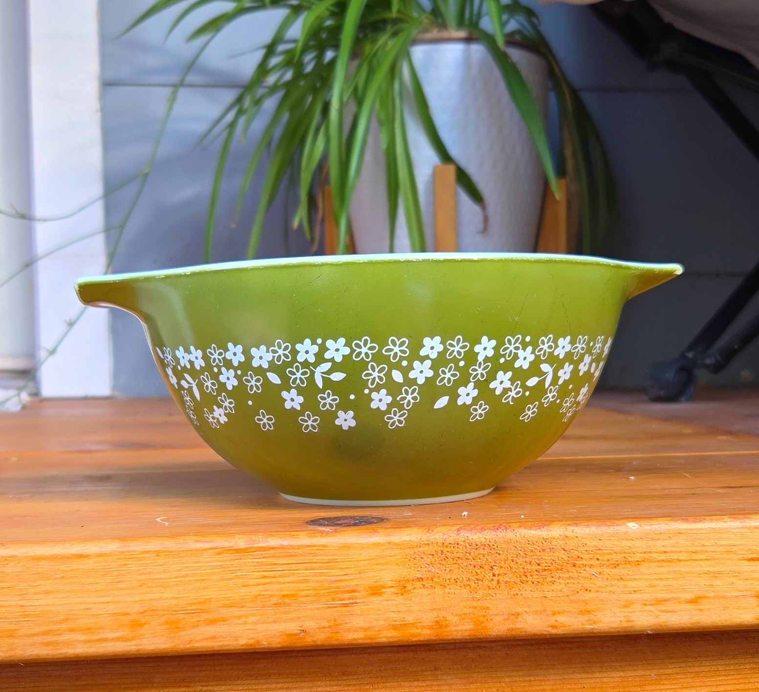 Vtg Pyrex 442 Spring Blossom Cinderella Mixing Bowl  Floral, Microwave Safe