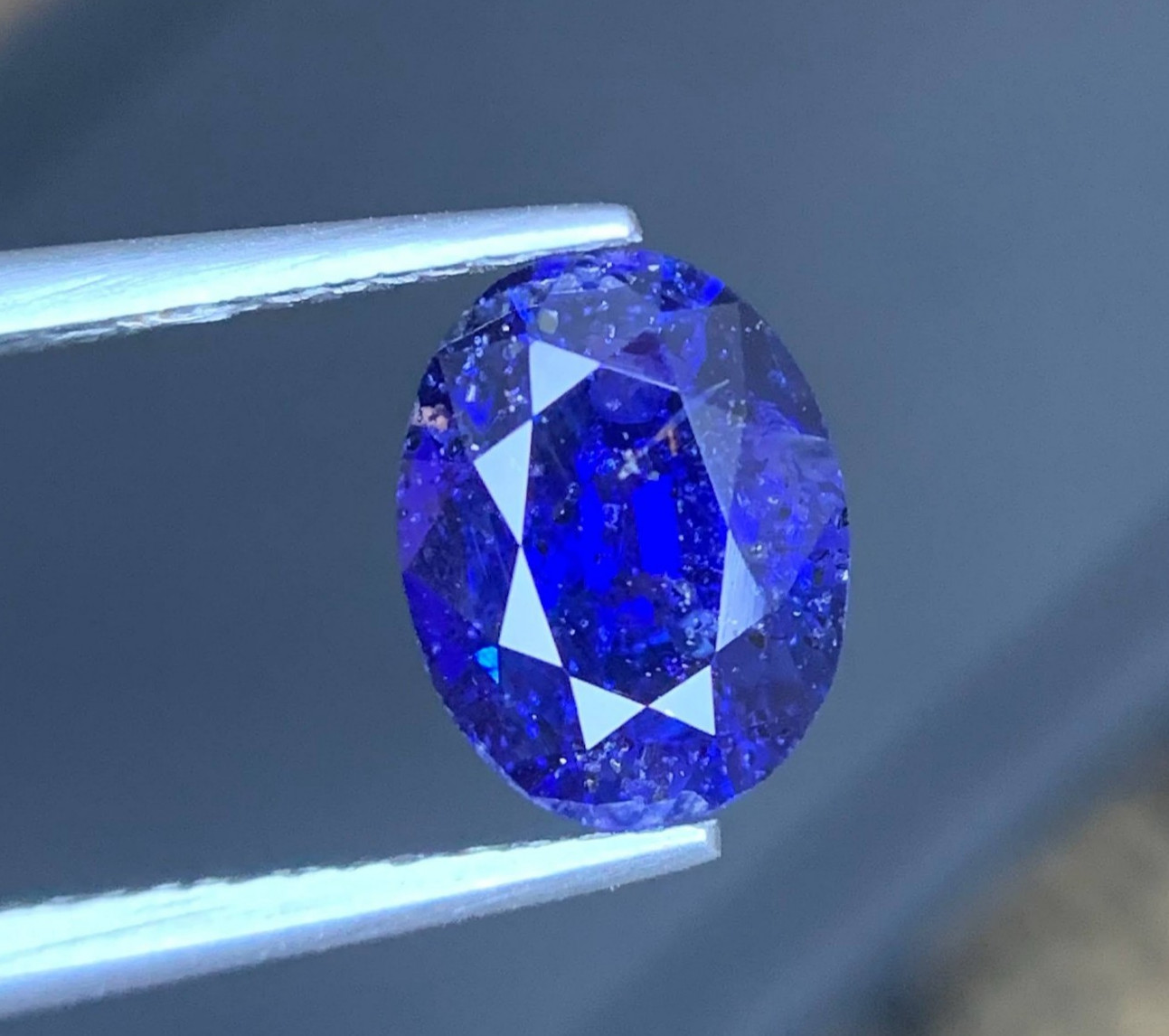 Certified Natural Ceylon Sapphire 2.26 Ct Sri Lanka Blue VSi Untreated Gem