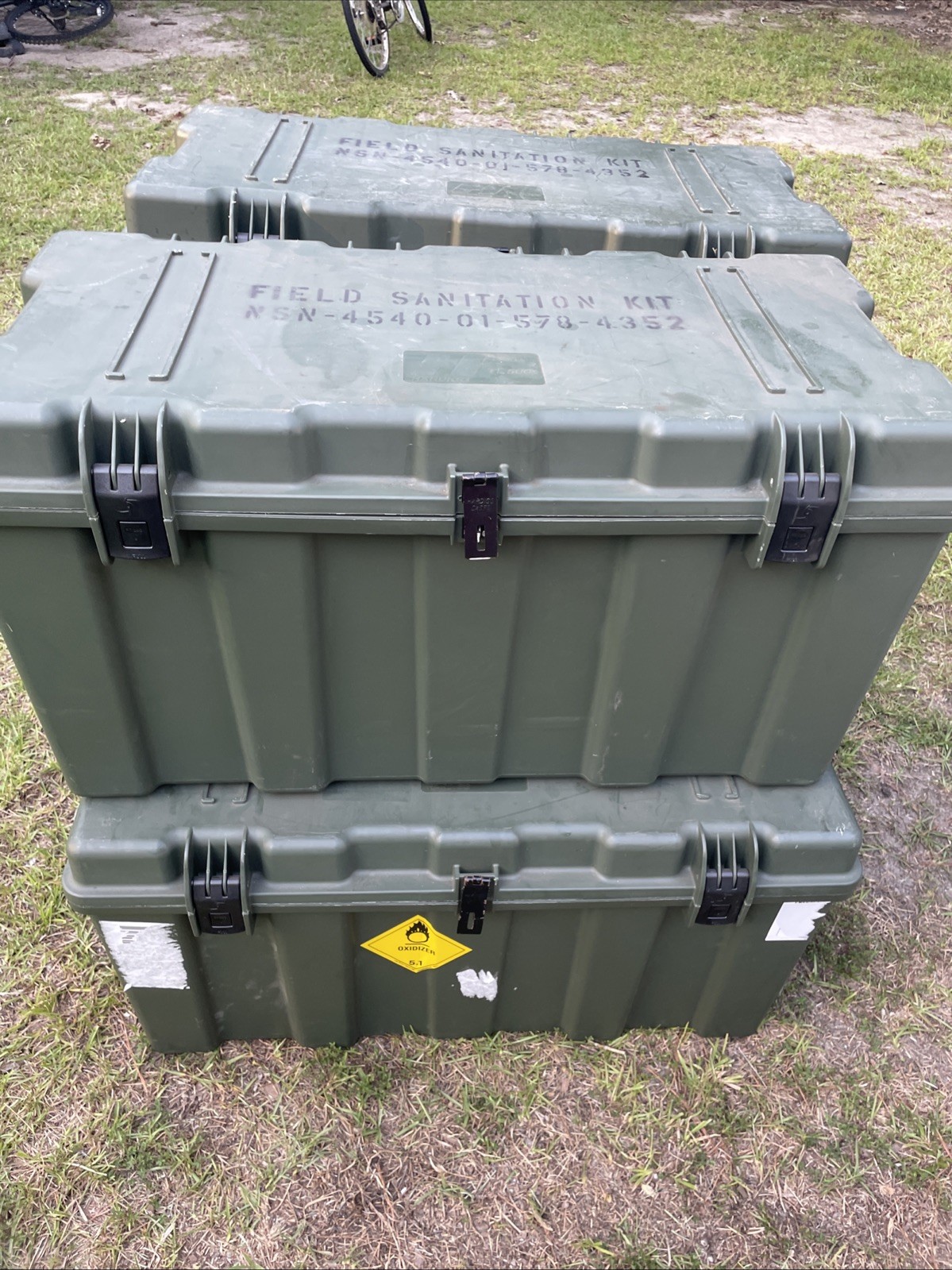 Hardigg Military Case TL500i Hard Case Storage Box Foot Locker W/2 Shelves